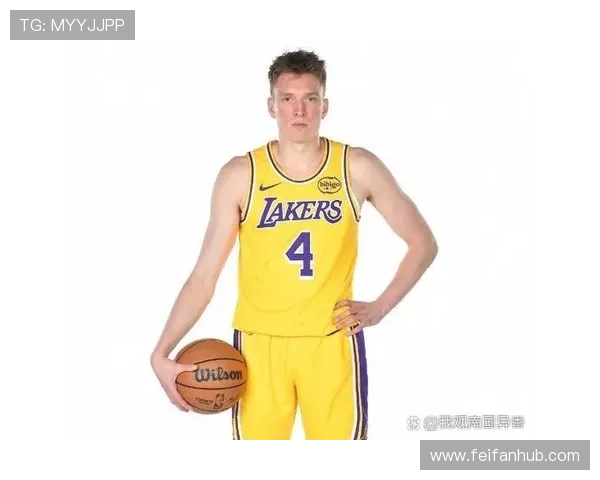 NBA火箭队队服图片及历史演变介绍